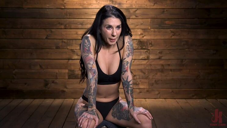 Joanna Angel Submits to The Pope!