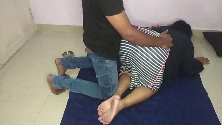 Ultimate XXX Experience: Best Friend's Intimate Massage Leads to Hot Sex in Hindi