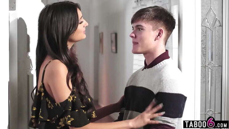 Lustful Latina Teen Eliza Ibarra Gushes Everywhere on Boyfriend's Face
