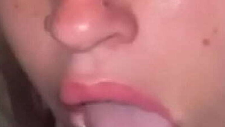 Latina Brunilove and Deepvane Suck Dick Deep