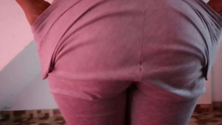 Hot Latina Mom Saracosio Pours Milk on Dantecosio's Big Cock