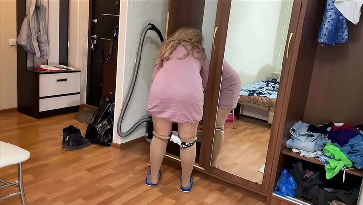 Stepmom's Big Ass Anal Fuck - Homemade MILF Action