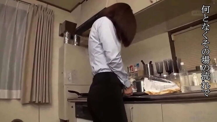 Horny Japanese Secretary Mizuno Asahi Gets Groped in Big Ass Scene