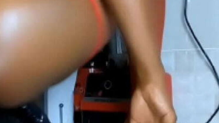 Freakyqueennxx's Hot Kitchen Dildo Fun - Busty MILF Solo Play