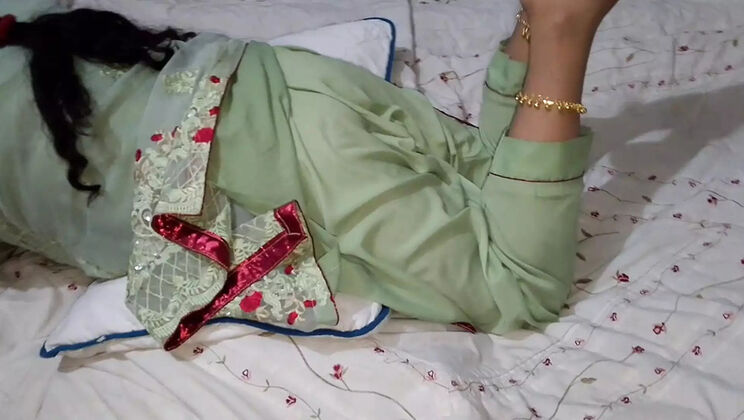 Big Ass Indian Desi Housewife Fucked Hard by Husband - Homemade Cuckold Sex