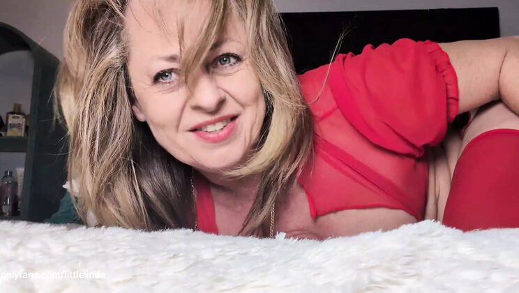 Hot Solo Squirting Show: Sneak Peek of My Wild Week with Iamlittlelinda