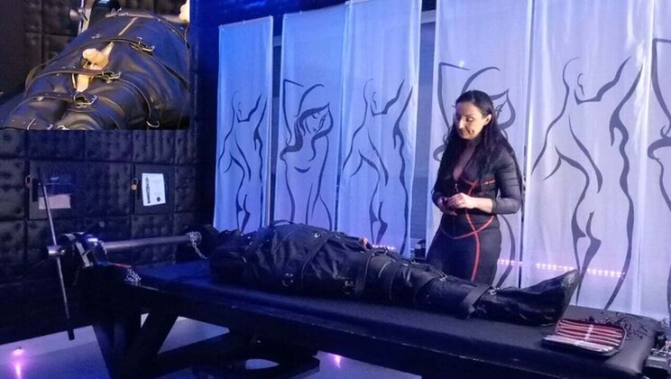 Mistress Luciana Dominates Submissive Slave with Electric Shock Torture in Extreme BDSM Scene