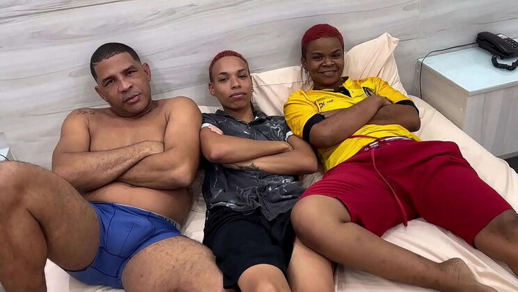 Lesbian Threesome with Leo Ogro: Rough Strap-On Sex & Pussy Eating