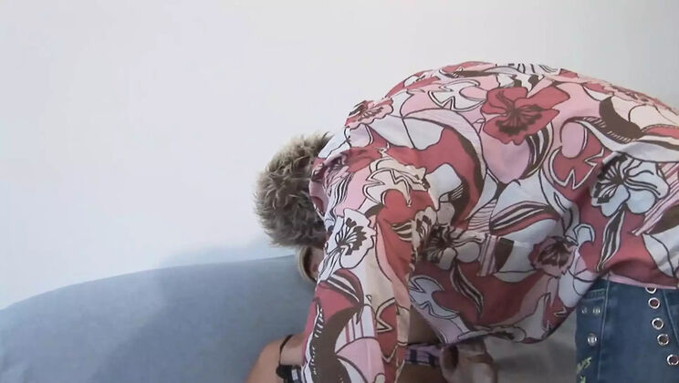 German Amateur Fuck with Tattooed Girl and Small Natural Boobs