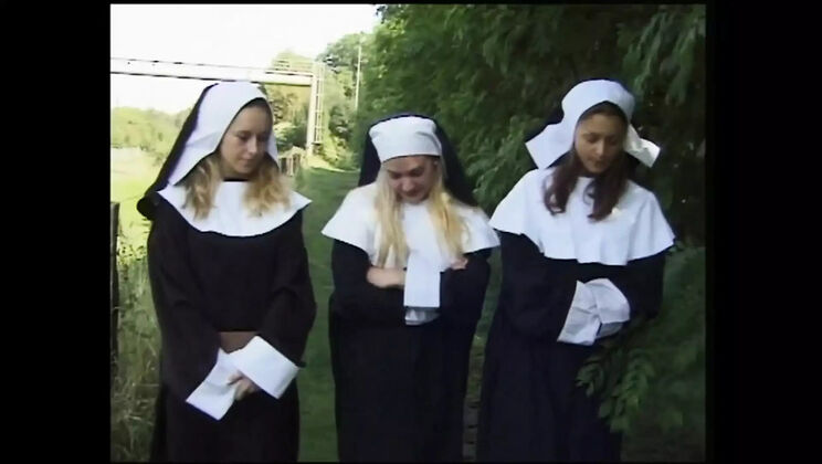 Young Couples and Natural Tits: Amateur Sex Movie in HD with Subana Grande