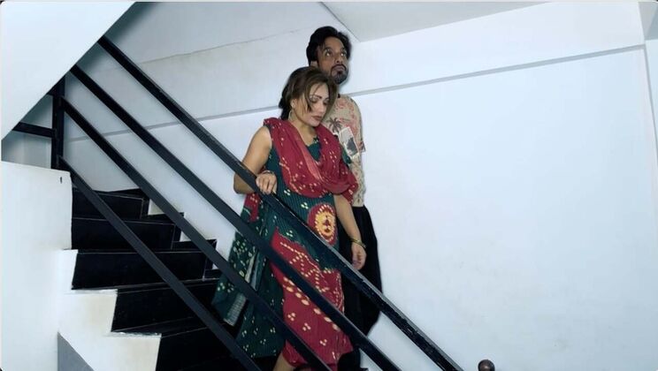 Maid Brings Boyfriend to Boss's House for Steamy Hindi HD Action