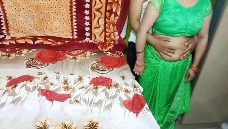 Hot Indian Bhabhi Saree Removal - Big Natural Tits & Homemade Desi Sex