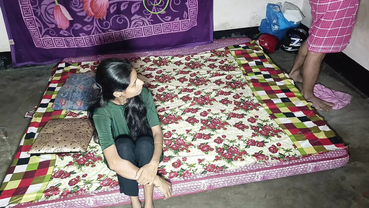 Desi Village Hot Girl Fucked Hard in Bang - Indian Bhabhi Romance