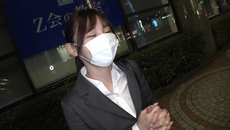 Asian Business Lady Exposes Secret Desires - Hot Blowjob & Foot Worship in HD