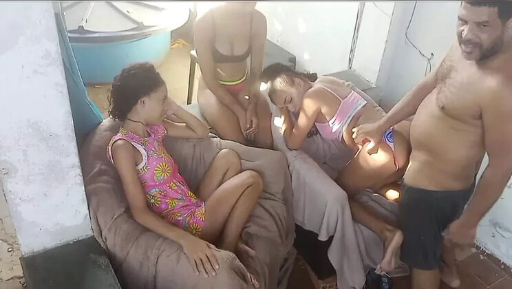 Trans Boy Friend Pounds My Tight Bunda - LeoOgro & Bebes Vagabundas Anal Amateur