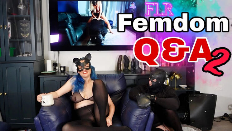 Hot MILF Wife Dominates Submissive Husband - Real Homemade BDSM & Femdom Training