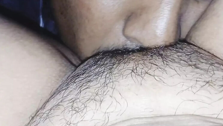Desi Stepsister First Time Pussy Licking - Big Ass & Natural Tits - Apple Porn