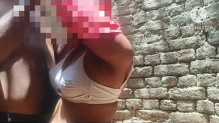 Desi Village Girl Outdoor Sex - Indian Babe Aasha Ji Jungle Fuck with Stepsister