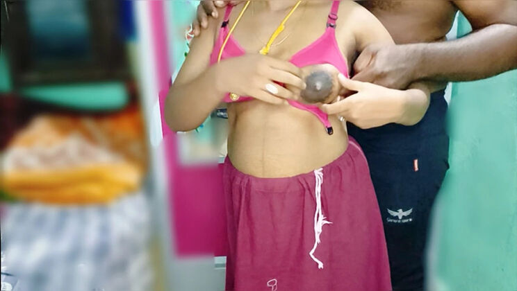 Hot Tamil Mom Lavanya Fucks in Missionary - Big Milky Boobs & Close-Up Action