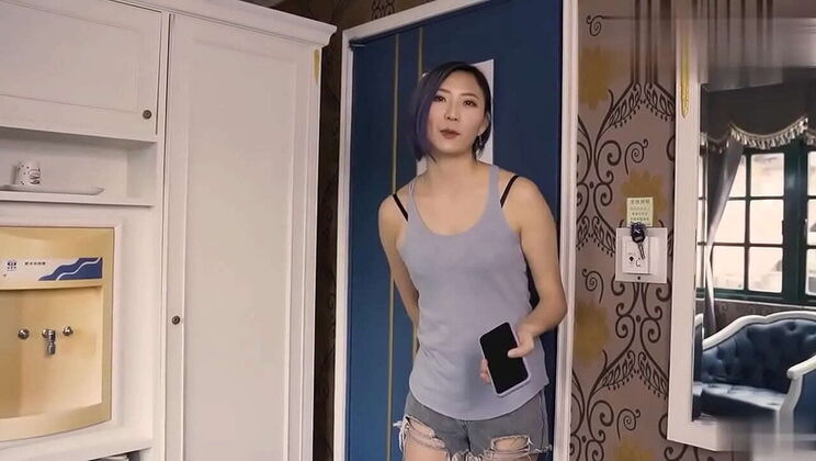 Chinese beauty Miou gets wild aphrodisiac massage from friend - makes her super horny