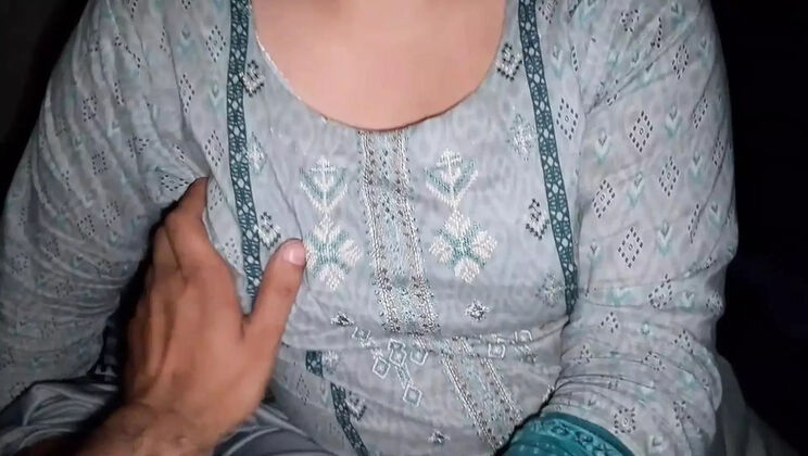 Desi StepMom QueenBeautyQB Fucks Hard in Hot Homemade HD Video
