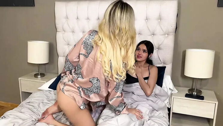 Gatita Veve & Kristal De Santos Lesbian Sex - First Time with Alex Marin's Ex - Big Tits, Latina, HD