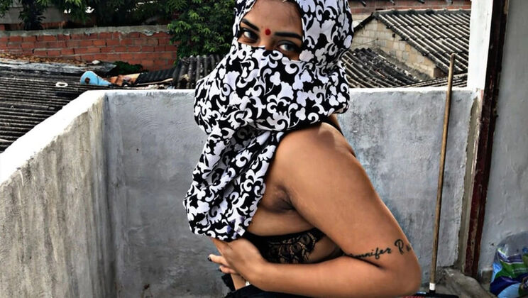 Moroccan Babe With Huge Ass Gets Rough Outdoor Sex With Big Cock - Homemade Arab Fuck