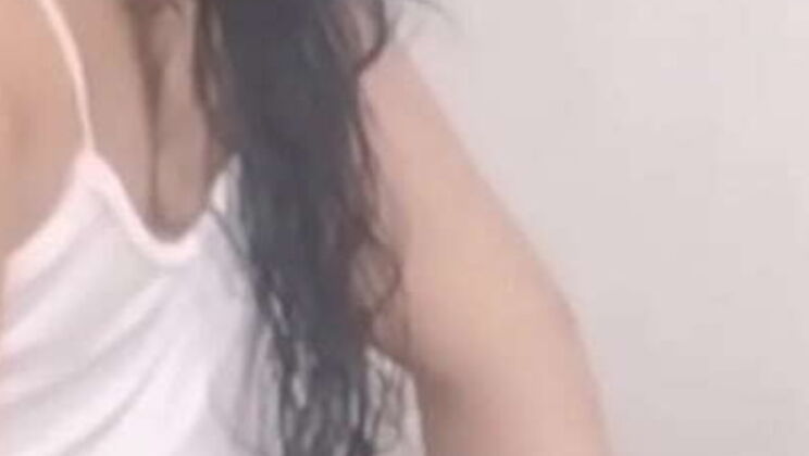 Hot Latina Karol Wendy Needs a Man - Amateur Blowjob & Lesbian Action