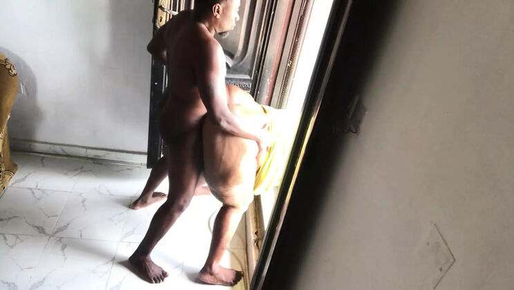 Neighbors Watch Us Fuck Doggystyle - Big Ass BBW Homemade Sex