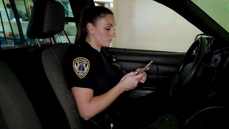 Hot Blonde MILF Cop Aaliyah Taylor Takes Thug Gangbang - Anal, DP & Facial