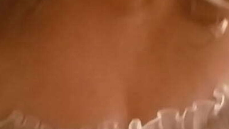 Hotwife Jucee Gets Wild With Hubby's Friend - Blowjob & MILF Action