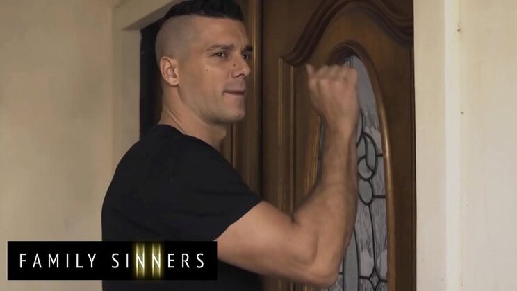 Ramon Nomar Pounds Step Niece Kenzie Reeves' Tight Pussy - Blonde Teen Fucked Hard