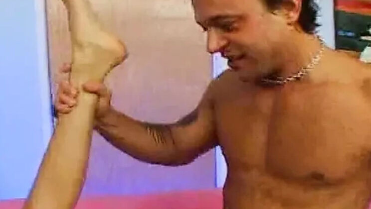 Daisy Dukes Brunette Babe Takes Huge Facial After Hardcore Fuck