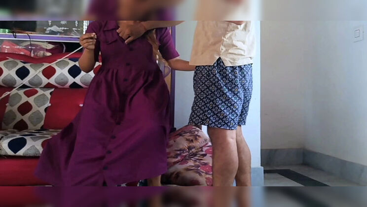 Desi GF's homemade video blog - amateur Indian girl cheats on BF with stranger doggy style sex