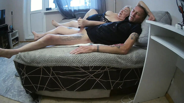 Neighbour MILF Zona901 Jerks Dick To Cumshot Pleasure