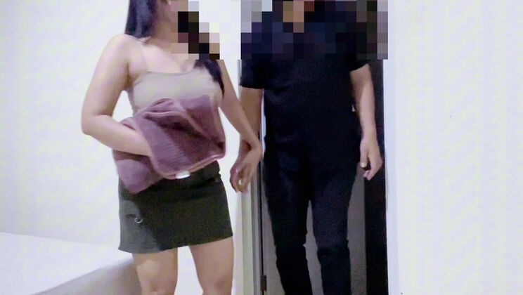 Hotel Receptionist Prank Turns Wild: Nadalyne Gets Rough Fucking and Creampie in Indonesian Homemade Sex