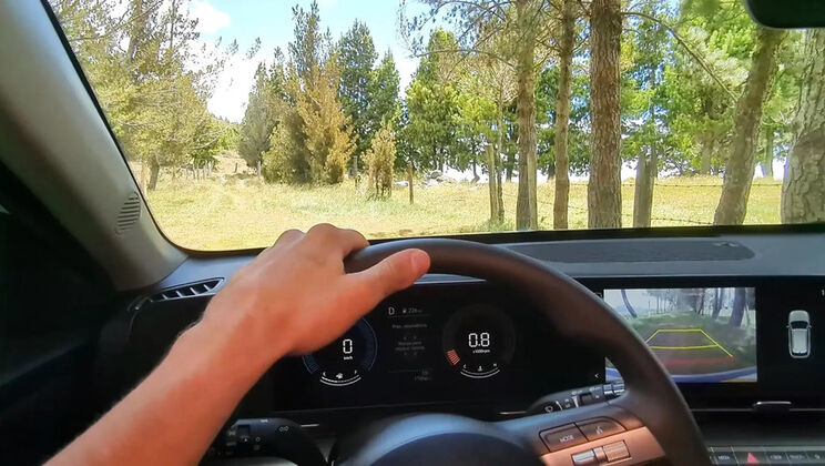 My Best Friend's Hot MILF Mom Seduces Me For Car Sex - Blonde Amateur Latina With Big Ass