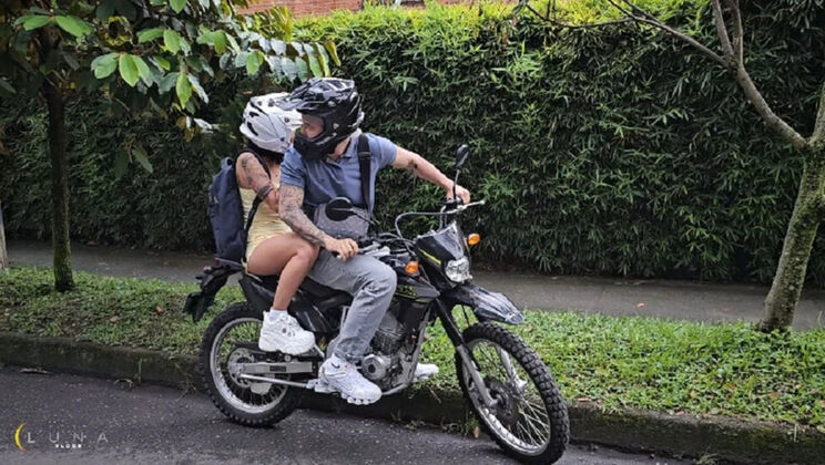 Luna Vitaler First Time Fuck - Teen Virgin Gets Big Cock in Class