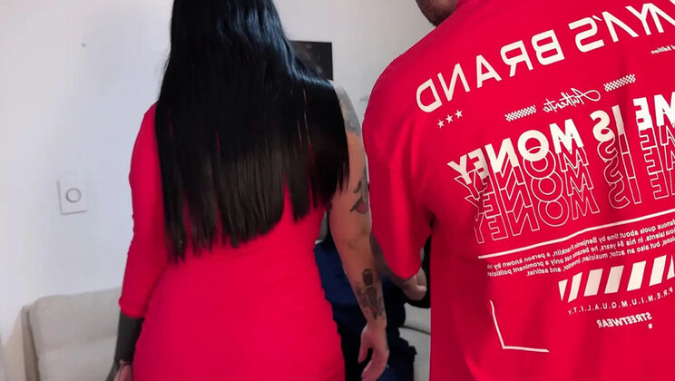 Homemade Latina Threesome: Big Tits Amateur and Psychologist Share Boyfriend in Hot Trio