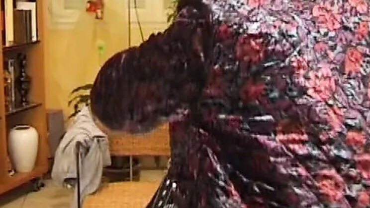 BBW French Amateur Threesome Sperm Sharing Action