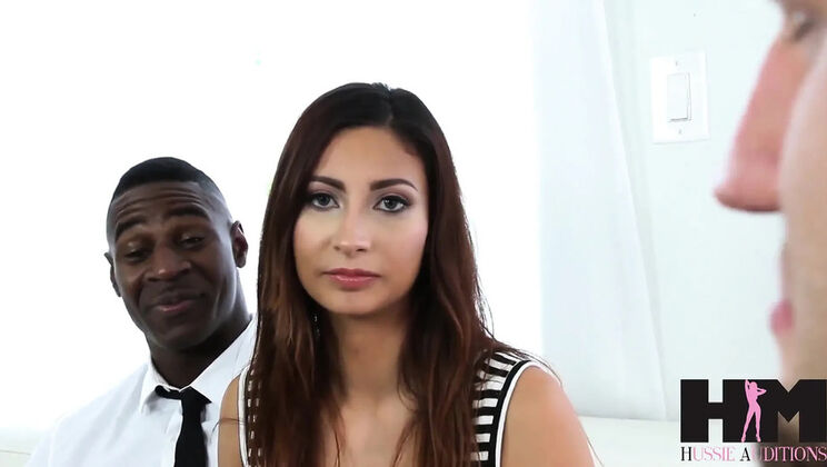 Jade Jantzen Devours Huge Cock in Horny Blowjob and Hardcore Fuck