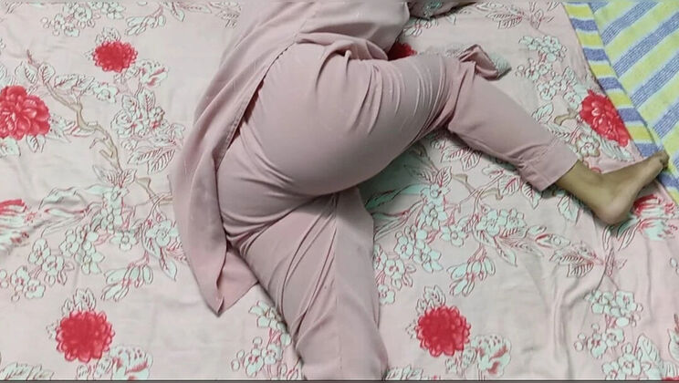 Desi Bhabhi Shampa Hot Threesome Sex with Couple - Blowjob and 69 Action