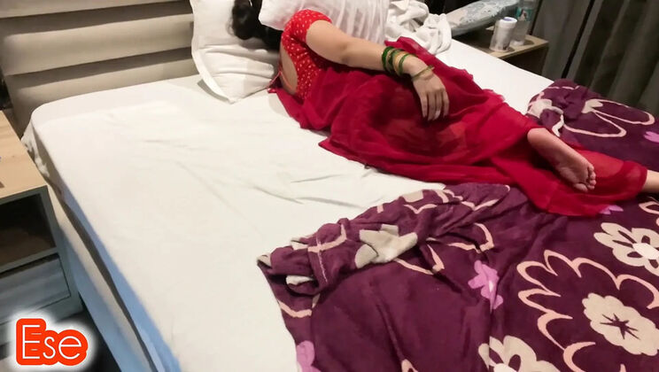 Desi Aunty Doggy Style Fuck with Boy - Big Natural Tits Blowjob