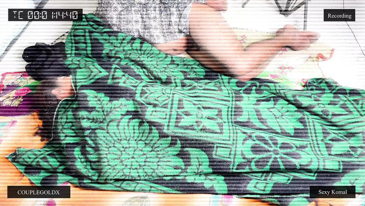 Sexy Komal's Tight Pussy Torn in Hardcore Desi Field Doggystyle Fuck