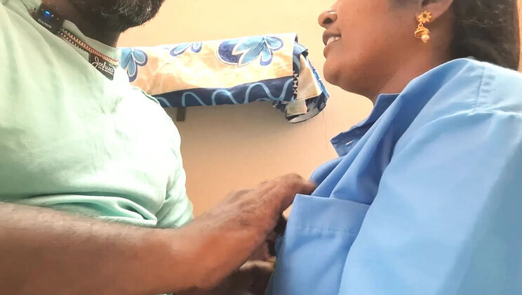 Hot Tamil Real Estate Agent Seduces Client for Sales Conversion - Delightrose Fucks Hardcore