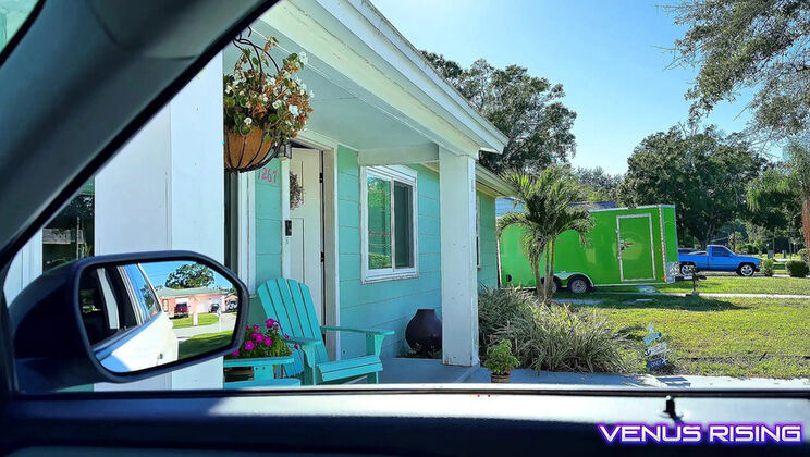 Blonde Hotwife Cheats with BBC Bull for Breeding Creampie