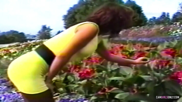 Leena's Passionate MILF Orgasms with Big Tits and Cumshot in HD