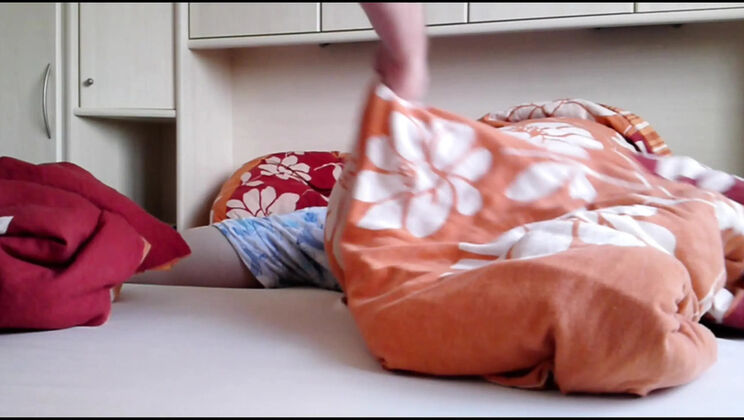 Morning Fuck with German BBW - Amateur Foot Fetish & Big Ass Close-Up