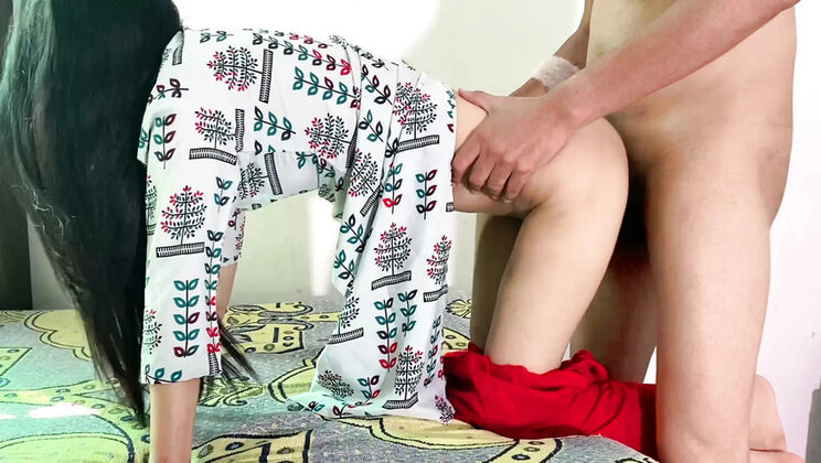 Thirsty Sister-in-Law Nude and Fucked by Servant in Hindi HD 4K