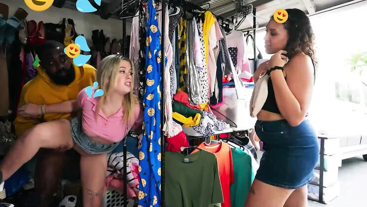 Lola Aiko Helps Valerica Steele Fulfill Birthday Fantasy - Lesbian Scissoring & Toy Fun